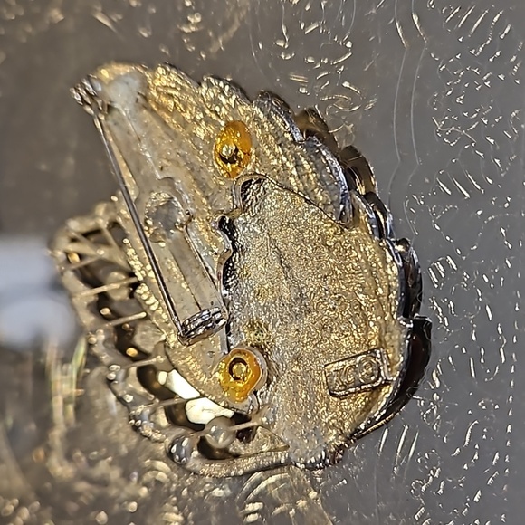 Kenneth Cole Silver Enamel Leaf Pin Brooch - Picture 5 of 7